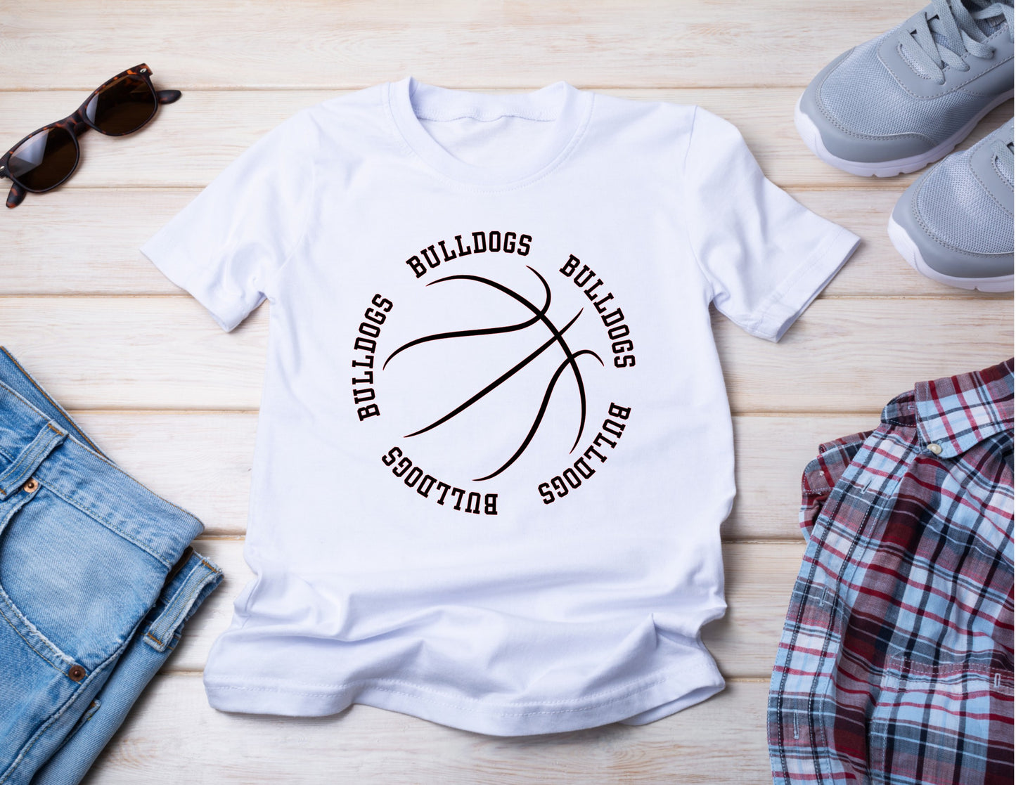 Bulldogs Outline Basketball