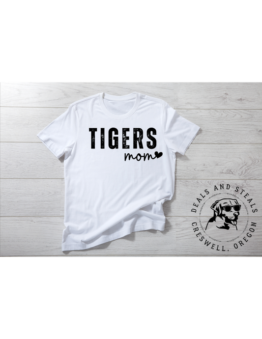 Tigers Mom with Heart